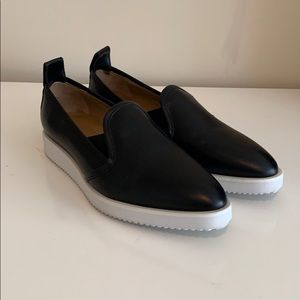 Everlane leather street shoe